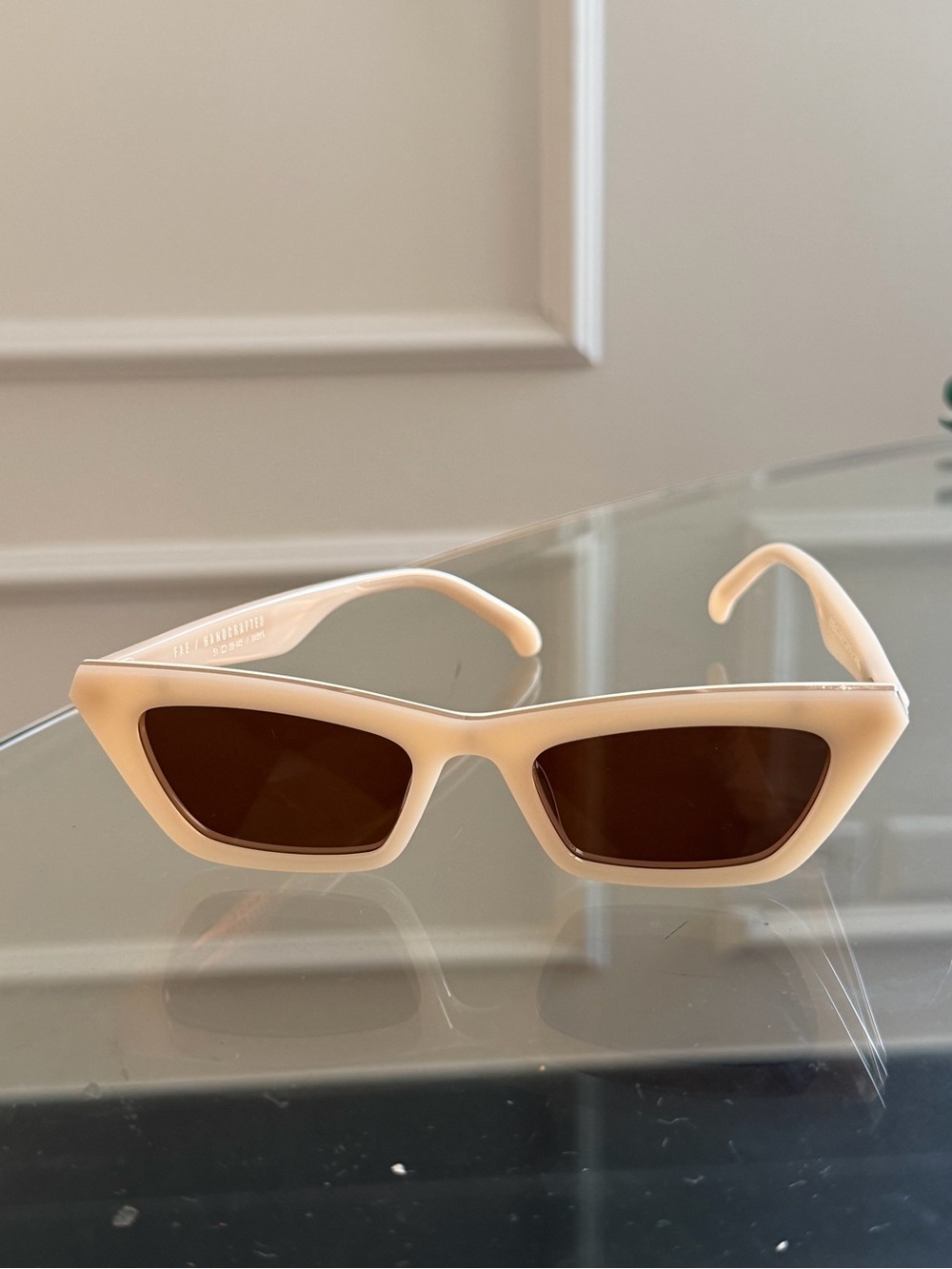 BRAND NEW  Oscar x Frank Sleek Cream Rectangle Sunglasses with Brown Lenses